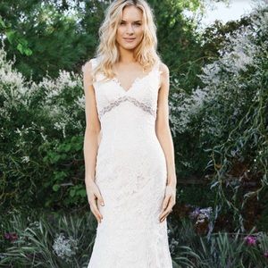 Stunning Lillian West Wedding Dress